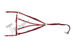 Ensemble de bridon de luxe en cuir rouge et noir pour cheval, avec peitorale et rênes |   Équipement d'équitation rembourré sur mesure pour l'équitation - Product Image 4