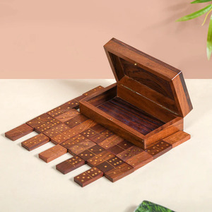 Jeu de dominos en bois avec boîte de rangement, design rustique, durable, jeu d'intérieur pour salon, forme rectangulaire - Product Image 2