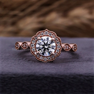 Bague de fiançailles vintage en or rose 18 carats serti halo de grappes de diamants créés en laboratoire or jaune massif 14 carats diamant d'anniversaire à la mode - Product Image 6