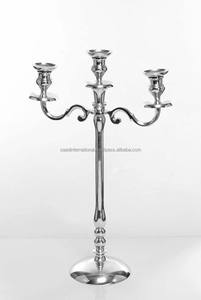 Bougeoir en aluminium personnalisé fait à la main, pilier de bougie Antique enduit de poudre pour la décoration de la maison et du mariage - Product Image 2