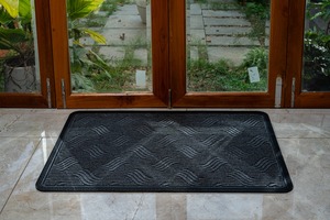 Traditional Rectangle Plant Fiber <b>Doormat</b> with Horizontal Pattern Indoor Welcome Mat for Entryway - Product Image 4