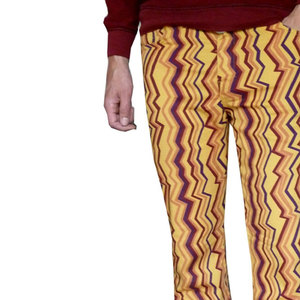 Pantalones de hombre con estampado en zigzag, cintura elástica, estilo casual, tejidos, con cierre de botón. - Product Image 4