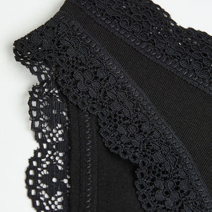 Factory Price Women Seamless Silk Panties Lace Lingerie Panty Stretch Breathable Panties - Product Image 5