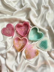 ILAHI's Eco-Friendly Handmade Round Resin <b>Mold</b> <b>Hand</b> Modeling Modern Christmas Wedding Feng Shui Design Soft Interior Delicate - Product Image 1
