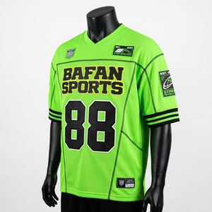 Maillot de football en maille poly respirante 165 GSM, vert fluo et noir, avec impression par sublimation de logo personnalisé - Product Image 1