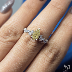 Fancy Intense Yellow Pear Lab <b>Diamond</b> <b>Ring</b> 1.04 Ct IGI Certified Engagement <b>Ring</b> in 10K Gold - Product Image 6
