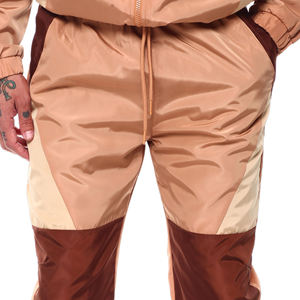 Oversized Polyester Nylon Tracksuit Windbreaker Set for Men Custom Sports Wind Breaker Tracksuit Contrast Color Men Jogging Suit - Product Image 4