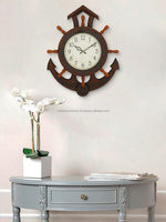 Horloge murale décorative de style Art Déco, design ancre et roue, en bois et laiton, de haute qualité, avec logo personnalisé, pour salon