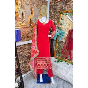 ชุดแต่งกายสำหรับงานปาร์ตี้ของผู้หญิง - Product Image 2