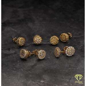 Juego de Aretes de Diamantes Moissanite Premium, Plata de Ley 925, Chapados en Oro, Joyería Elegante y de Lujo - Product Image 3