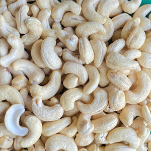 Cheap Bulk Ready To Ship Cashew W320 Cashew Nuts Vietnam Cashew Nuts Wholesale Low Moq Santigo - Product Image 1