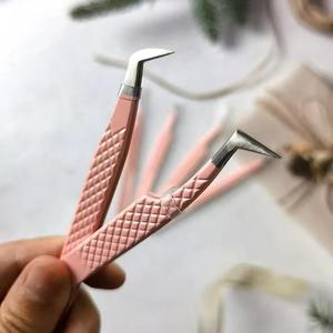 Juego de Pinzas para Pestañas de Acero Inoxidable de Precisión, Puntas Suaves, Color Rosa, para Uso Estético - Product Image 1
