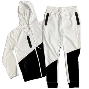 Ensemble de survêtement unisexe de haute qualité personnalisable avec logo et design unique - Product Image 1