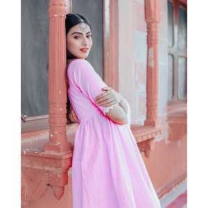 Ensemble Anarkali en mousseline de soie rose pour femme avec manches 3/4, disponible en taille XS - Product Image 4