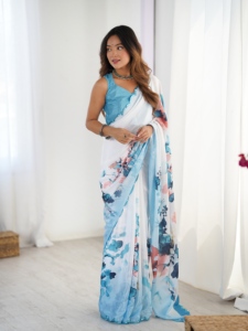 Sari de poliéster azul con estampado digital y trabajo de espejo para mujer, estilo indio-pakistaní, largo hasta el suelo, corte regular, para bodas. - Product Image 1