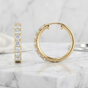 Pendientes de Aro con Diamantes de Corte Brillante Redondo de 2.00 CTW en Diseño Clásico de Joyería Fina - Product Image 3