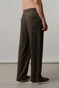 Servicio OEM, Pantalones Deportivos de Color Sólido para Hombre, Pantalones de Salón Marrón Oscuro, Pantalones Deportivos Texturizados de Corte Holgado y Suave, Fabricación en Pakistán - Product Image 2