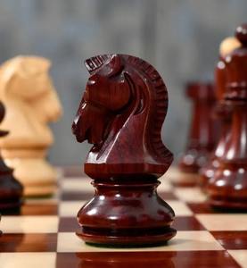 Piezas de Ajedrez de Reproducción Premium Dubrovnik 1950, Rey de 3.75 pulgadas, Madera de Palisandro y Boj, al Mejor Precio - Product Image 1