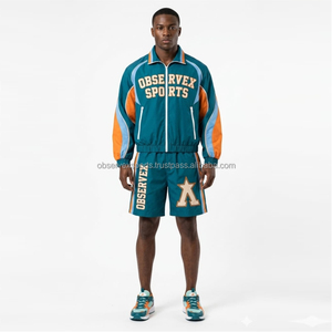 Conjunto Cortavientos al por Mayor Personalizado Reflectante Oversize para Correr, Chándal de Terciopelo, Ropa Deportiva, Conjunto de Chándal - Product Image 1