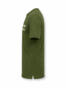 Camiseta de Manga Corta Verde para Hombre, 100% Poliéster, Secado Rápido, Cuello Redondo, Corte Regular, Informal, Tejido de Punto, Logotipo Estampado en la Parte Delantera - Product Image 4