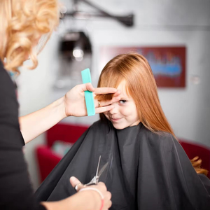 Capa de Barbero Profesional Personalizada con Cierre de Botones, Resistente al Agua, Ecológica, de Poliéster/Nailon, para Salón de Peluquería - Product Image 6