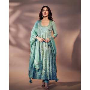 Robe trapèze faite main en organza brodé de fleurs, tenue de soirée avec bas de robe et dupatta, taille XL - Product Image 3