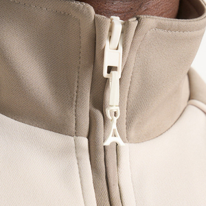 Veste de survêtement décontractée populaire pour homme, entièrement zippée, col montant, couleur unie, poches latérales, en coton respirant, pour l'automne - Product Image 6