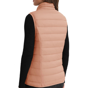 Gilet matelassé personnalisé pour femme, offrant une isolation thermique, une construction légère et un style moderne pour les aventures hivernales en plein air. - Product Image 3