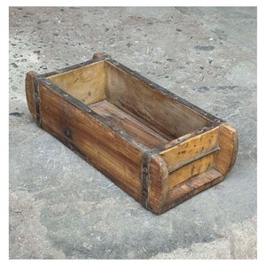 Moule en bois rustique pour pot de plantes d'extérieur, support de pot de fleurs, décoration de patio et balcon, pièce d'accentuation décorative - Product Image 6