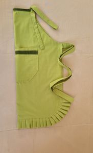 Tablier de cuisine à volants pour femme, en coton, avec poches, personnalisable avec logo, pour bistro, cuisine, écologique et réutilisable - Product Image 3