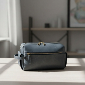 Minimalist Leather Toiletry Bag Rectangle Shape <b>Portable</b> Brass Zipper Bathroom Storage Bag for Toiletries 1-3L Capacity - Product Image 1