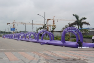 Tobogán Inflable en Oferta, Tobogán Acuático Urbano para Eventos Divertidos de Deslizamiento Acuático Comercial al Aire Libre - Product Image 3