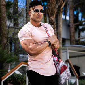 T-shirts personnalisés en jersey 95% coton 5% élasthanne 180g pour fitness et gym, coupe ajustée, ourlet incurvé, compression musculaire - Product Image 4