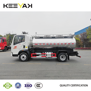 Hot 6cbm HOWO 4x2 <strong>Milk</strong> Tank <strong>Truck</strong> Diesel <strong>Mini</strong> <strong>Milk</strong> <strong>Tanker</strong> <strong>Truck</strong> Drinking <strong>Milk</strong> <strong>Tanker</strong> 304 Stainless Steel <strong>Tanker</strong> for Sale - Product Image 4