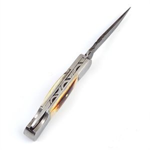 Navajas Plegables Personalizadas con Patrón Damasco, Empuñaduras de Hueso Natural y Bolsters de Metal Pulido para Caza, Camping y Senderismo - Product Image 3