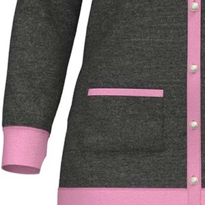 Pull cardigan en acrylique gris pour l'hiver, couleur et broderie personnalisées, pull tricoté pour sororité, université, collège, unisexe - Product Image 6