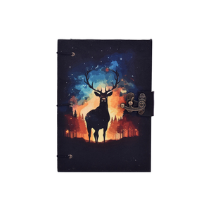 Cuaderno de papel A5 con diseño de ciervo, bosque y cielo nocturno |   Diario de 100 páginas con cierre de metal, cuaderno de escritura, proveedor mayorista al por mayor - Product Image 3