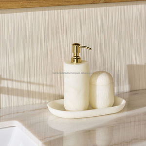 Venta Directa de Bandejas Ovaladas de Resina Epoxi Duraderas y de Alta Calidad para Decoración Moderna del Hogar, por Fashion Craft India - Product Image 5