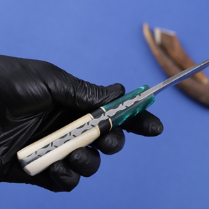 Cuchillo Nórdico de Acero de Damasco para Caza, Desollado y Camping, con Mango de Hueso y Resina, Espiga Completa, Personalizado OEM/ODM, Funda de Cuero - Product Image 5