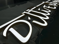 Enseigne commerciale 3D personnalisée à éclairage frontal, logo mural en acrylique LED pour bureau, enseigne de devanture de magasin, enseigne lumineuse en lettres éclairées pour studio