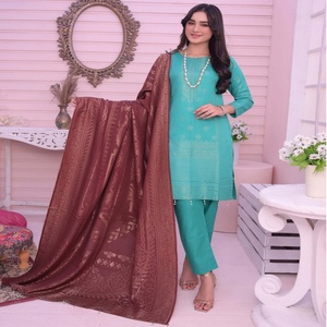Hameed Brand Collection d'hiver Poubelle 3 pièces JACQUARD BROSHIA Cool Pakistanais Khaddar Salwar Kameez Vêtements indiens et pakistanais - Product Image 5