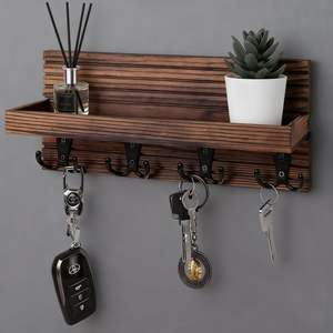 Porte-clés mural en bois artisanal, écologique et durable, organisateur de courrier et de clés, décoration - Product Image 1