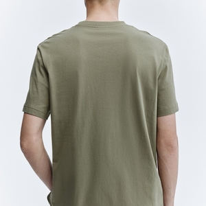 T-shirts unis personnalisables avec logo pour hommes – Vente en gros à prix abordable – Dernier style - Product Image 1