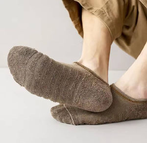 Chaussettes courtes pour hommes, mi-mollet, décontractées, douces, basses, antidérapantes, respirantes, pour l'été et l'automne, en nylon, vente en gros - Product Image 3