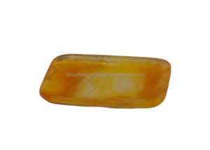 Bol à fruits artisanal et plat de service décoratif en résine pour la cuisine, la salle à manger et la décoration de table moderne - Product Image 4