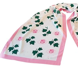 Ensemble Écharpe Longue, Bonnet et Gants Rose et Vert Personnalisés pour Sororité Grecque – Accessoire Élégant pour Usage Quotidien en Extérieur - Product Image 4