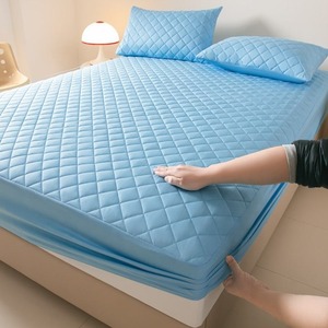Luxury Cotton <b>Waterproof</b> Mattress Protector Eco-Friendly Anti-Slip 300tc Customizable Mattress Protector - Product Image 1