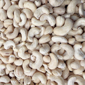 Oferta Caliente: Nueces de Anacardo Orgánicas Tostadas W240 a Precios Económicos, Precios de Anacardo Mundiales, Santigo Ltd, Tamaño de Corte Personalizado - Product Image 1