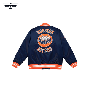 Blouson universitaire homme en cuir PU écologique, color block bleu marine et orange, avec fermeture éclair, style baseball, et emblème logo lettre - Product Image 2
