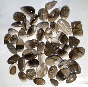 Vente en gros de pendentifs en pierre de silex naturelle de 200 grammes, magnifiques, polis, de formes variées, 24-48 mm, certifiés par un tiers - Product Image 3
